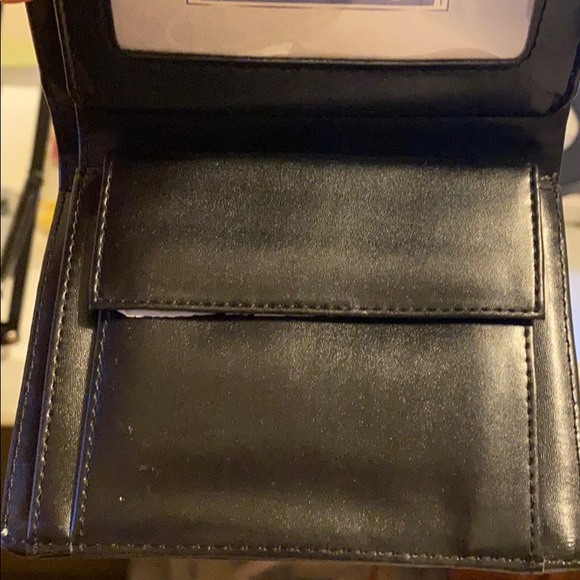 Coach Tri-fold Wallet - Picture 5 of 9